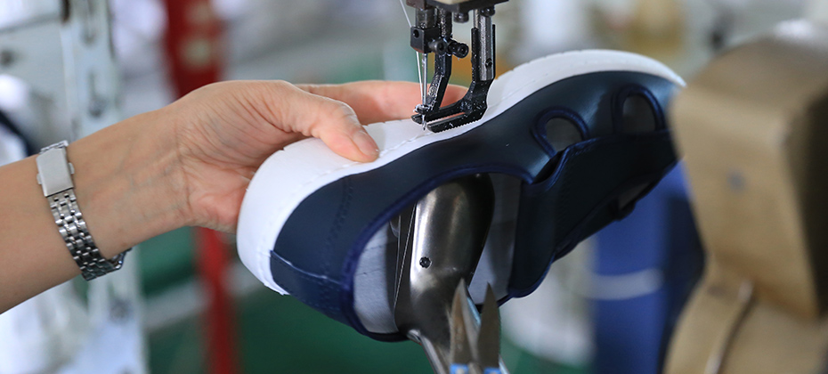 無塵防靜電鞋定制，優(yōu)選凈尚凈美